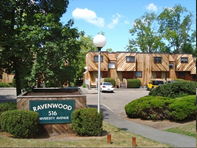 Primary Photo - Ravenwood Apartments