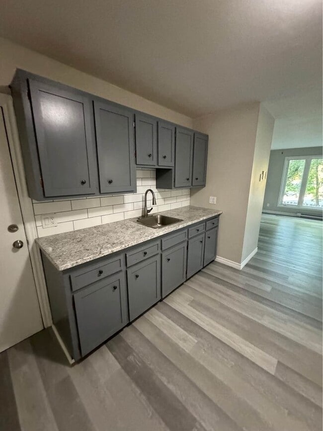 Photo du bâtiment - 201 Dominion St