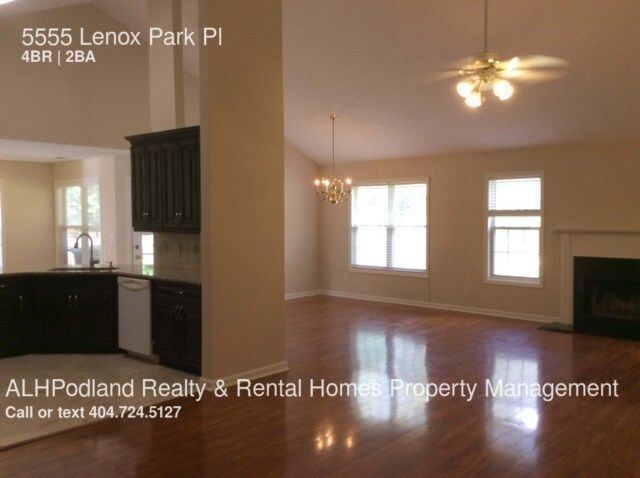 Building Photo - 5555 Lenox Park Pl