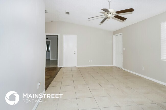 Foto del edificio - 1562 SW Calmar Ave
