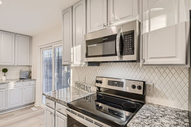 Foto del edificio - 1255 S Monaco St Pkwy