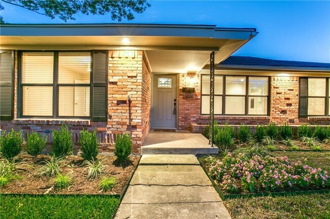 Foto del edificio - 10020 Ridgehaven Dr
