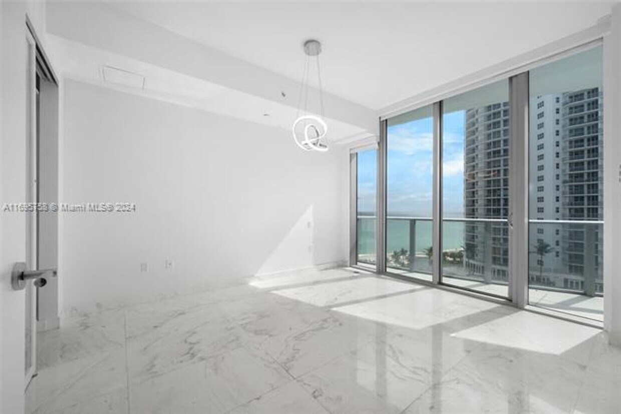 Photo - 17475 Collins Ave appt 603 (A11695758)