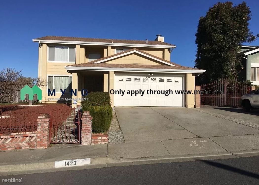 Foto principal - 5 br, 3 bath House - 1433 Partridge Dr