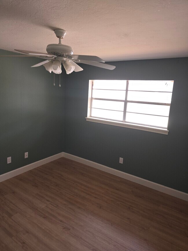 Foto del edificio - 2007 Southwood Dr