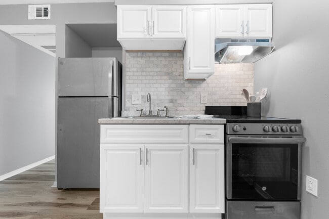 Building Photo - McGowan Flats Apartments