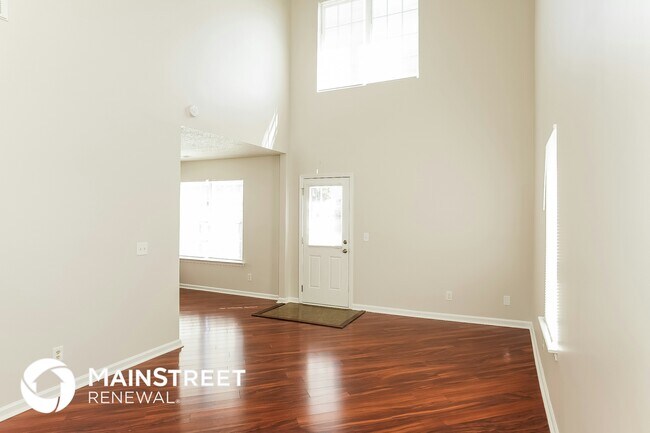 Building Photo - 1015 Highstone Dr