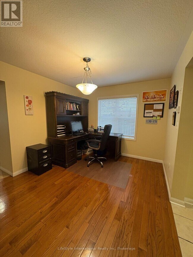 Photo du bâtiment - 89 Garth Massey Dr