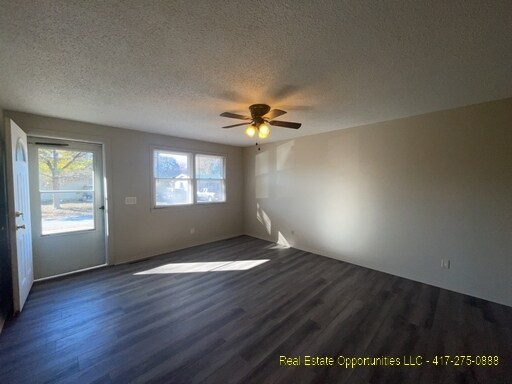 Foto del edificio - 126 N Maplewood Ave