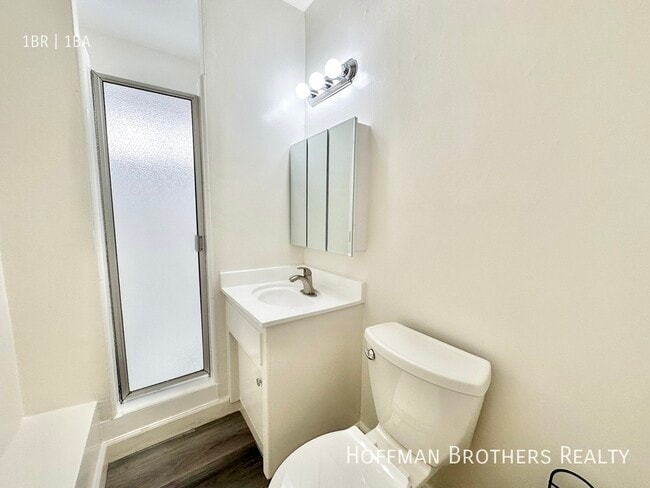 Foto del edificio - 1432 N Fairfax Ave