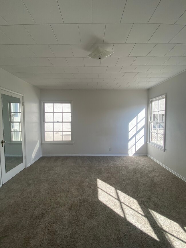 Building Photo - 1206 Beverly Green Dr