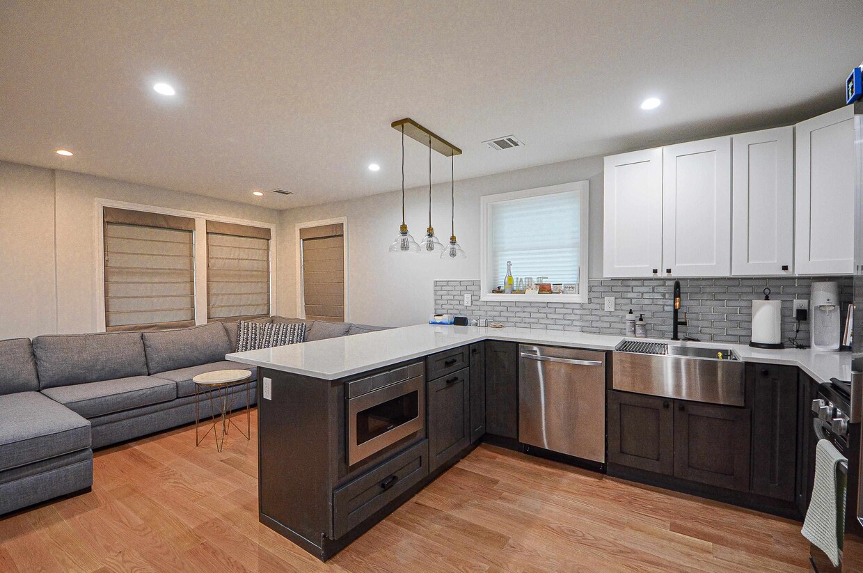 Foto principal - 28 W 22nd St