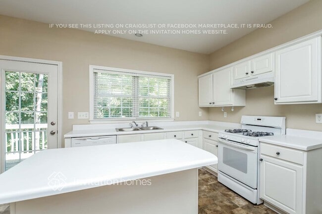 Building Photo - 2714 Spindletop Ln NW