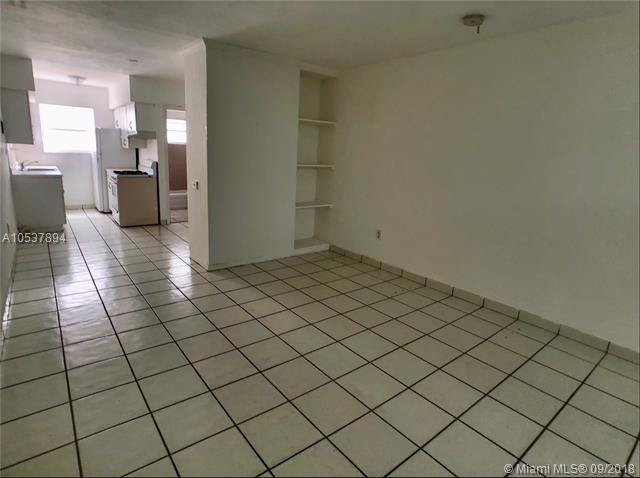 Building Photo - 1446 Ocean Dr