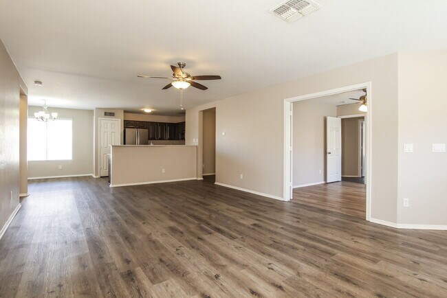 Foto del edificio - 12529 W Santa Fe Ln