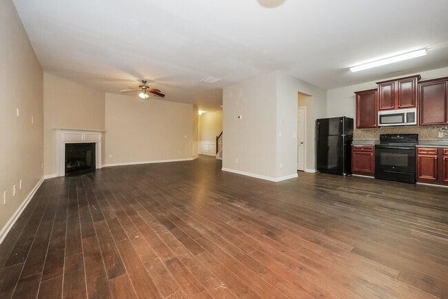 Building Photo - 1119 Watercourse Way