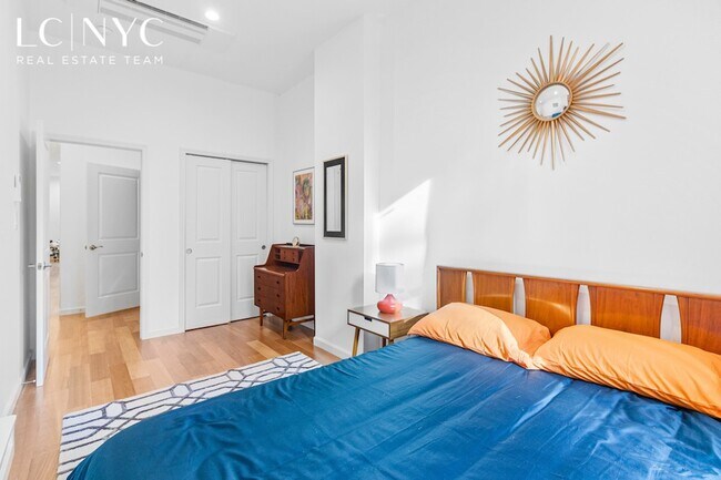 Building Photo - West 160th Street