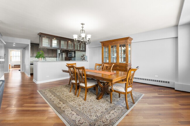 Foto del edificio - 1150 N Lake Shore Dr