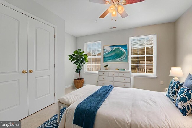 Building Photo - 609 Tebbston Dr