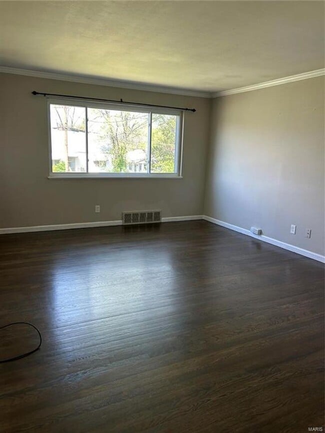 Foto del edificio - 620 Nirk Ave