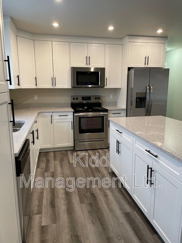 Photo du bâtiment - 6285 Monterey Rd W