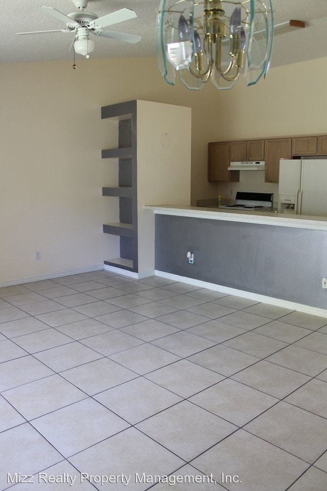 Building Photo - 2 br, 2 bath House - 612 Villa Ct.