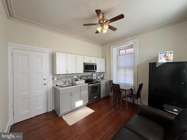 Foto del edificio - 171 E Walnut Ln