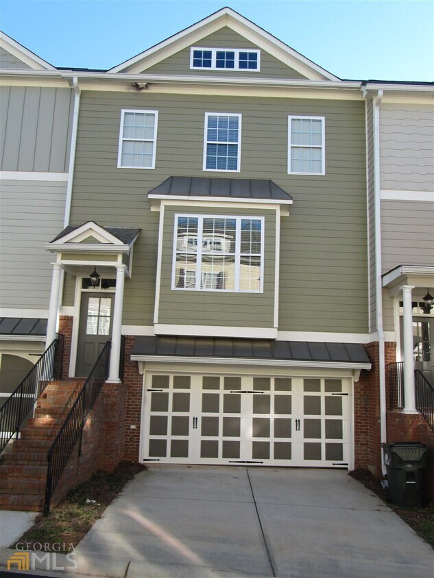 407 Lexington Village, Peachtree City, GA 30269 Townhome Rentals in