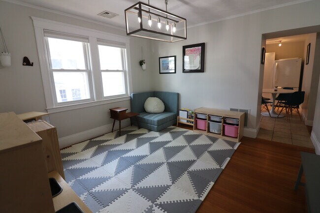 Foto del edificio - 67 Withington Rd