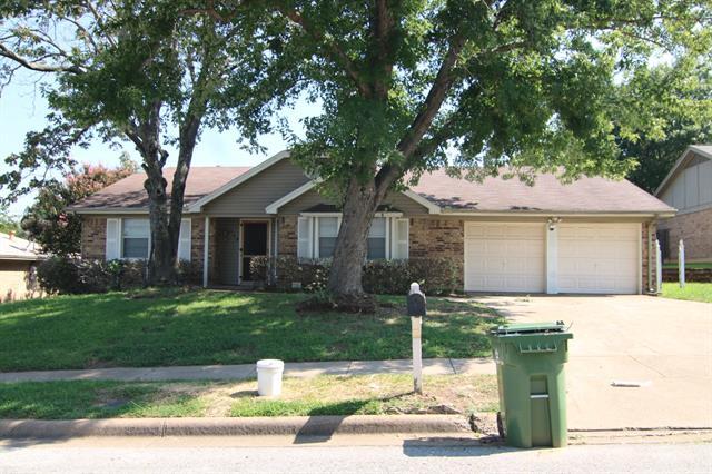 Foto principal - 745 Spring Valley Dr