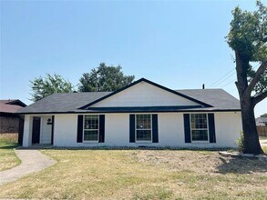 Building Photo - 1210 Goodwin Dr