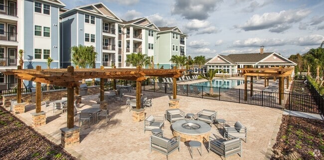 Building Photo - The Point at Bella Grove
