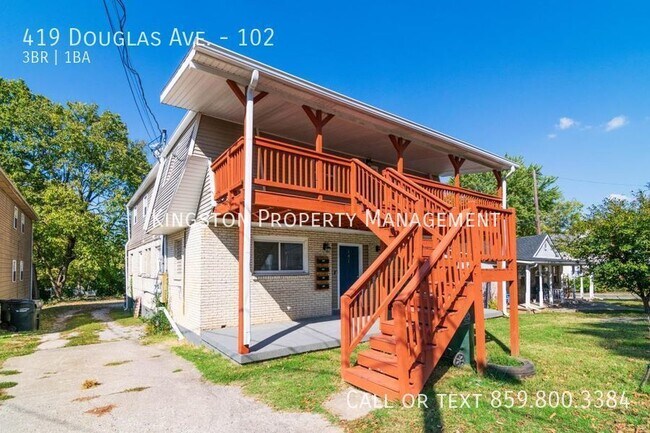 Foto del edificio - 419 Douglas Ave