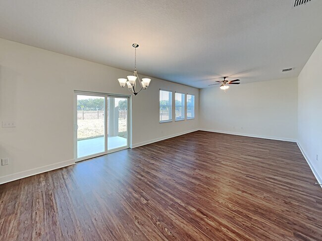 Foto del edificio - 1370 Ashlyn Ct