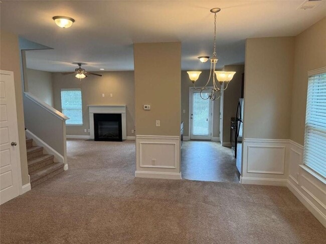 Building Photo - 495 Kirkland Dr