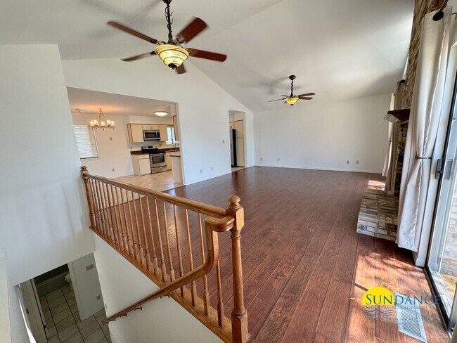 Building Photo - Desirable location and Beautiful Home with...