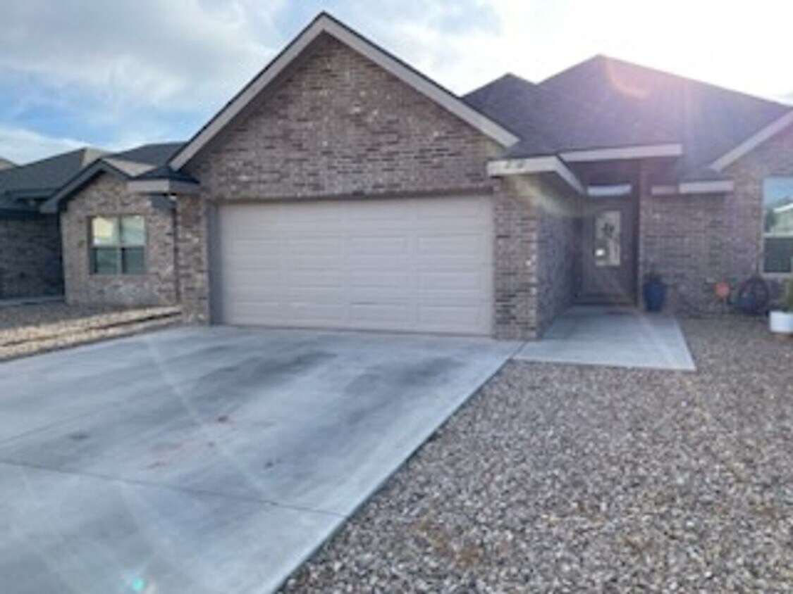 Foto principal - 2512 Joes Lane, Clovis NM