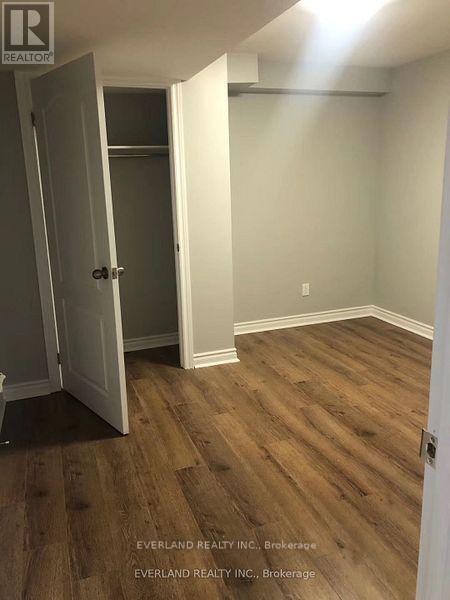 Photo du bâtiment - 4 Shell Ct