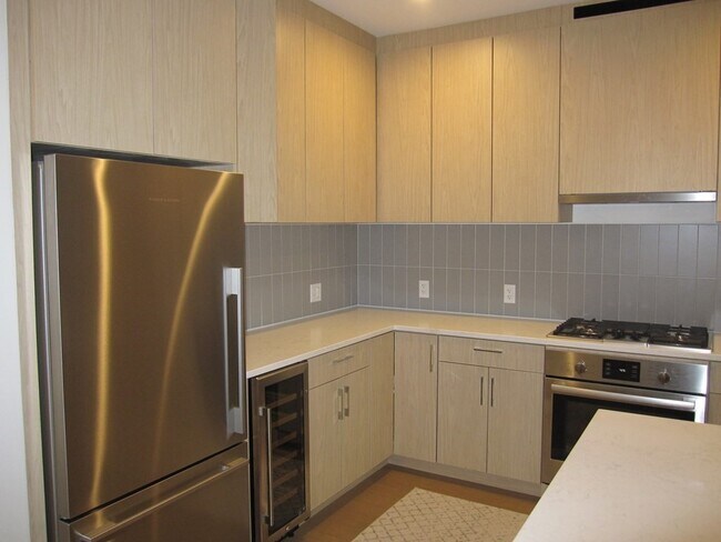Building Photo - 57 Quincy Shore Dr