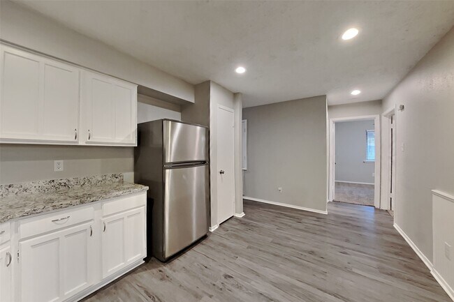 Foto del edificio - 4718 Lost Lake Ln