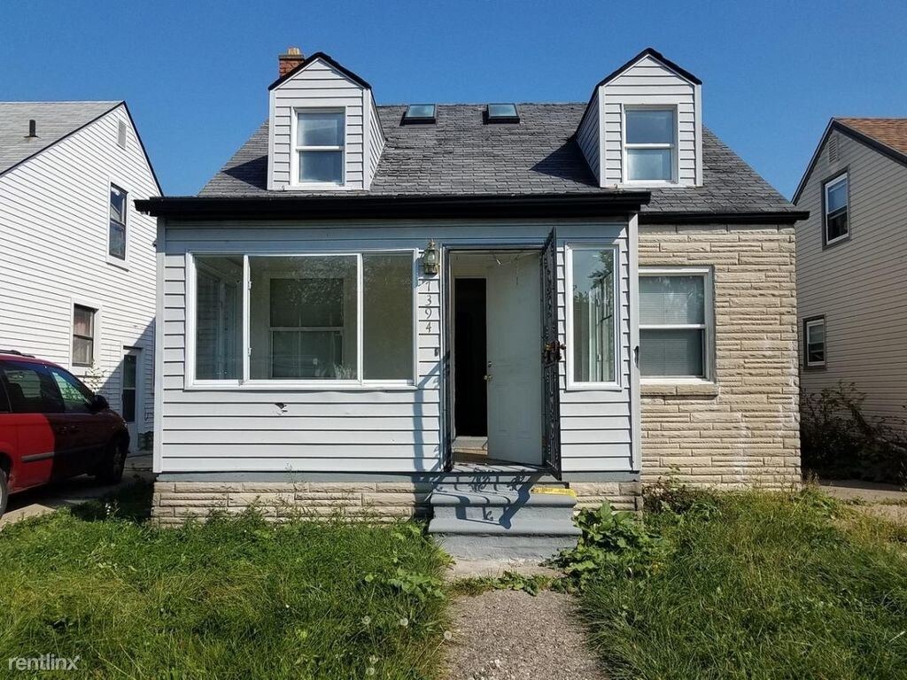 Primary Photo - 7394 Minock St
