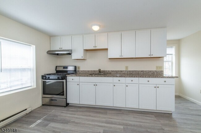 Foto del edificio - 84 Mill St