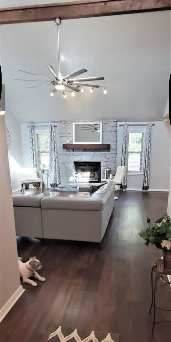 Building Photo - 189 Fox Run Cir