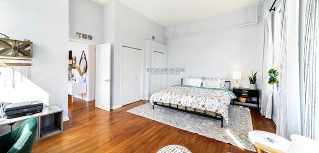 Foto del edificio - 187 WAYNE St