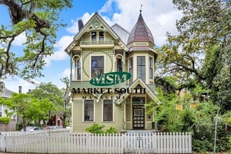 Building Photo - 201 W 37th St