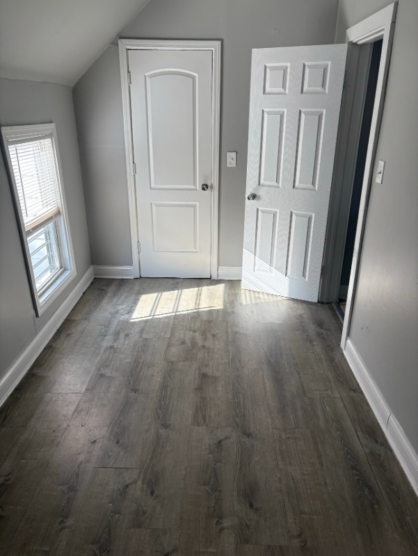 Building Photo - 7111 S Greenwood Ave