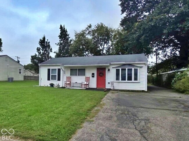 Foto del edificio - 1433 Hillcrest Dr