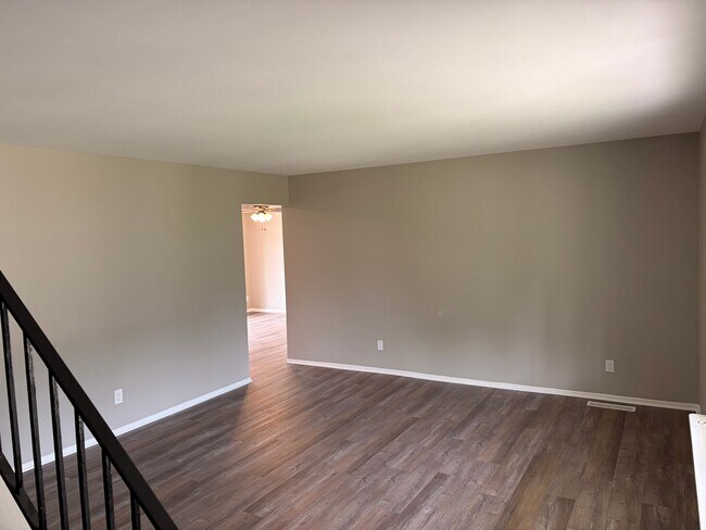 Foto del edificio - South Side-  4Bed/2 Bath Home