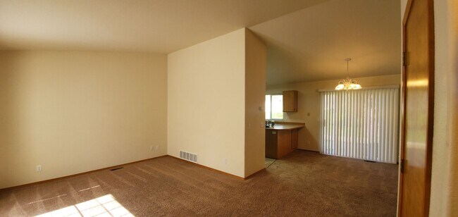 Foto del edificio - Great 3 Bed/3 Bath in Post Falls!