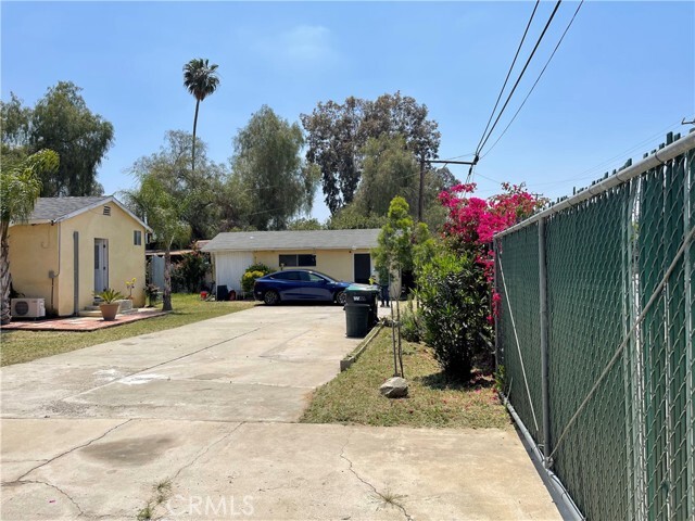 Foto principal - 12550 Indian St